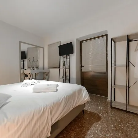 度假居 Athina House & Hammam