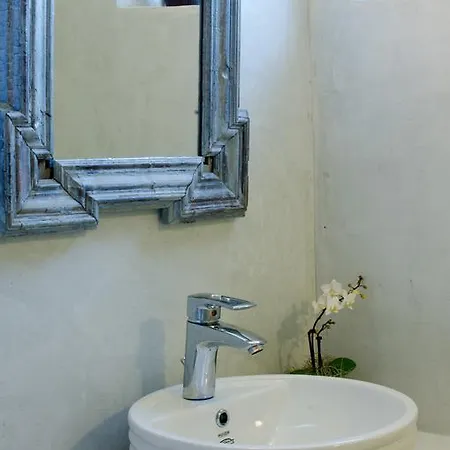 度假居 Athina House & Hammam *