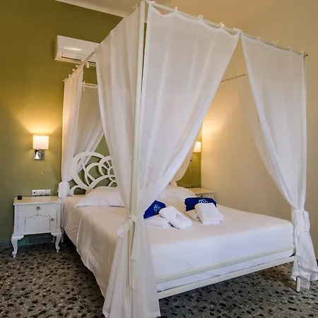 Athina House & Hammam