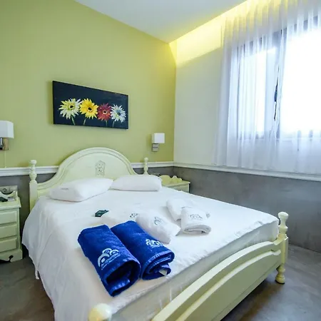 度假居 Athina House & Hammam *